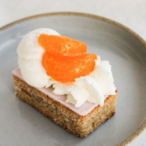 Afbeelding van Eenhaps oranjekoek slagroom